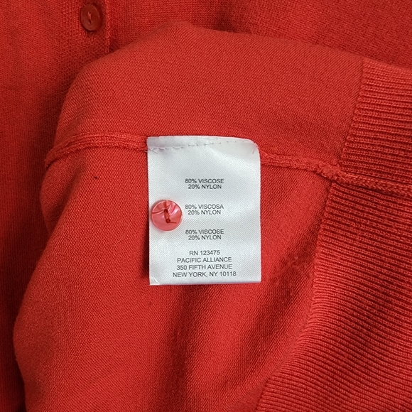 📚Bright & Beautiful deep Coral/Guava button down Cardigan - Picture 4 of 4